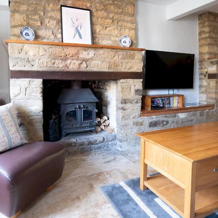 Quarry Cottage Courtyard Garden Pass The Keys ไซเร็นเซสเตอร์ ภายนอก รูปภาพ