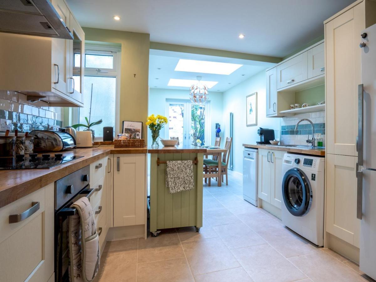 Quarry Cottage Courtyard Garden Pass The Keys ไซเร็นเซสเตอร์ ภายนอก รูปภาพ
