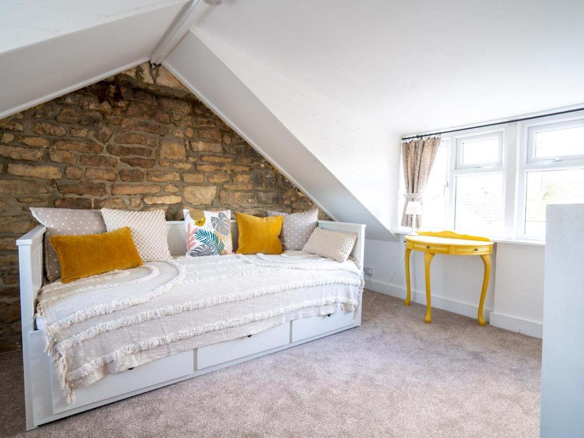 Quarry Cottage Courtyard Garden Pass The Keys ไซเร็นเซสเตอร์ ภายนอก รูปภาพ